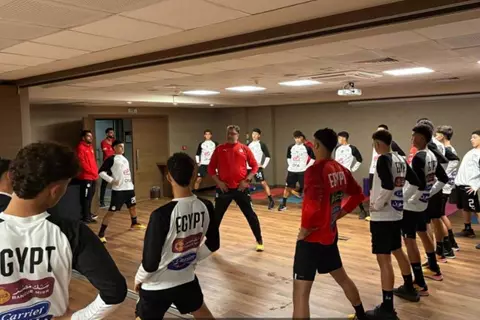 بمران خفيف في فندق الإقامة.. منتخب مصر للناشئين يبدأ الاستعداد لبطولة أمم أفريقيا